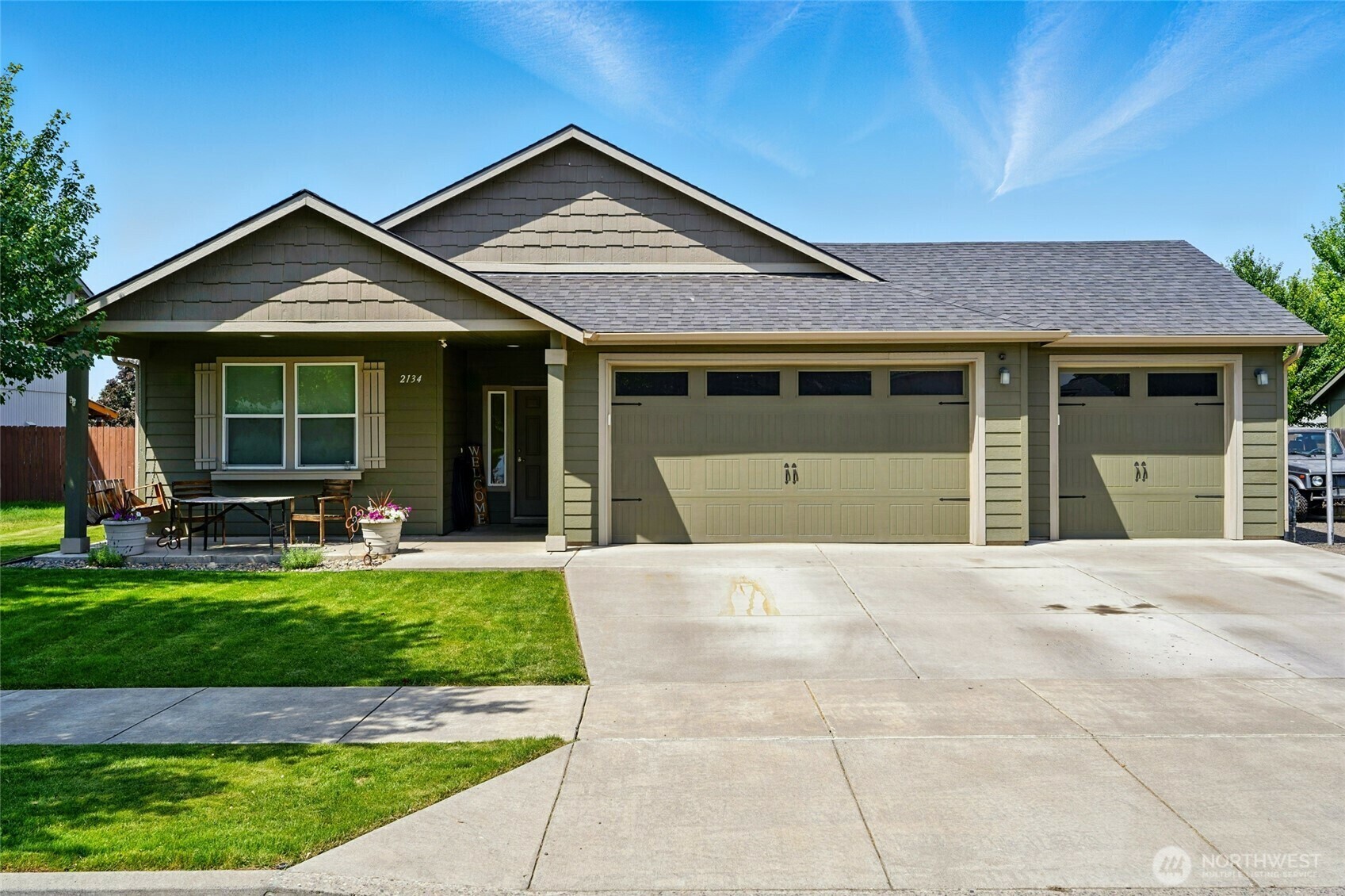 Property Photo: 2134 Alco Avenue WA 99362
