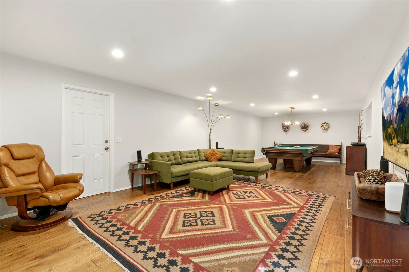 Property Photo: 24016 SE 111th Street WA 98027