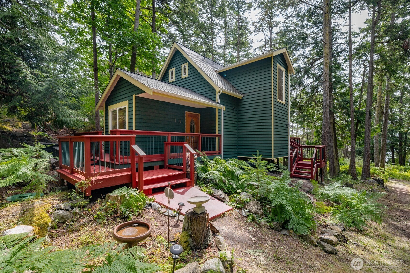 Property Photo: 1026 Chinook Way WA 98221