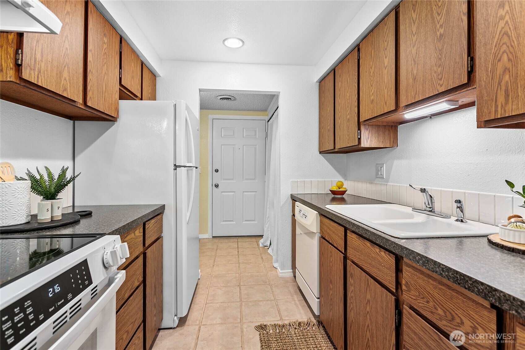 Property Photo: 3100 Bill McDonald Parkway E101 WA 98225