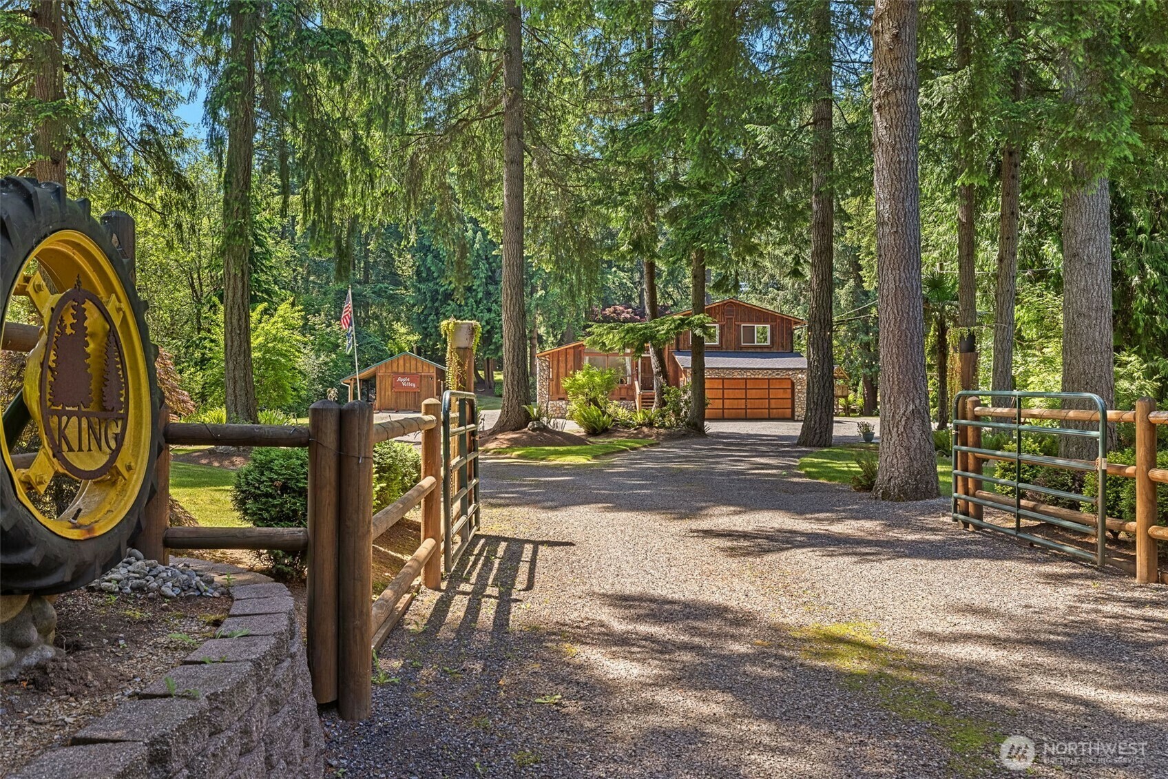 Property Photo: 20928 Echo Lake Road WA 98296