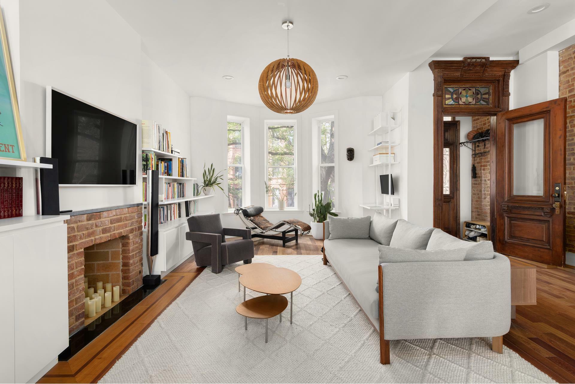 Property Photo: 407 2nd Street NY 11215