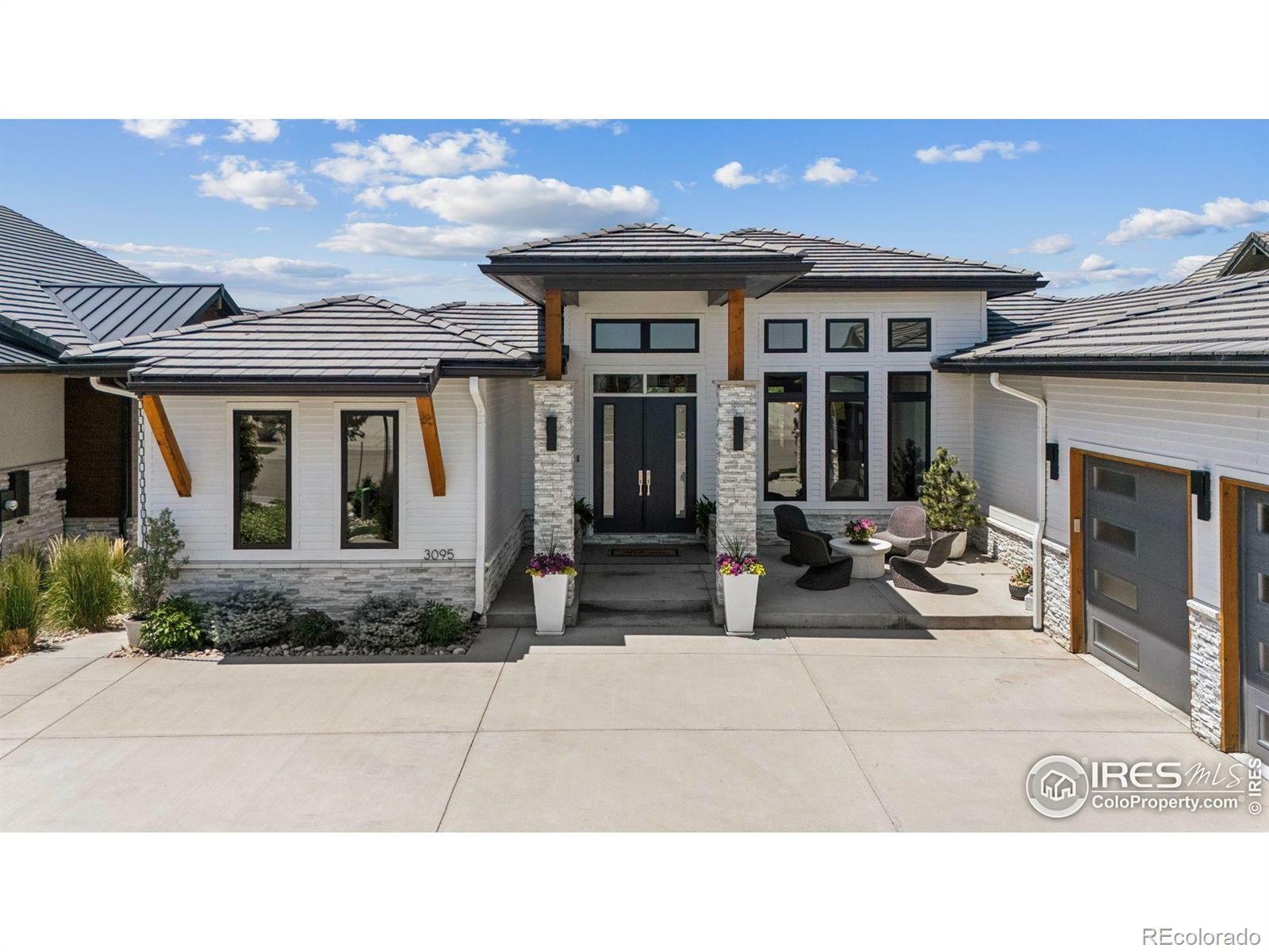 3095 Heron Lakes Parkway  Berthoud CO 80513 photo