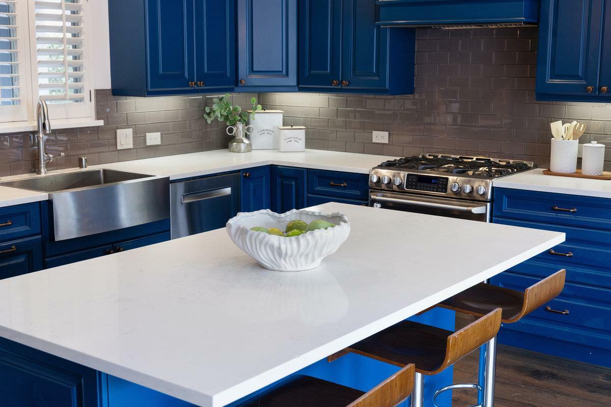 Property Photo: 111 De Soto Way CA 94066