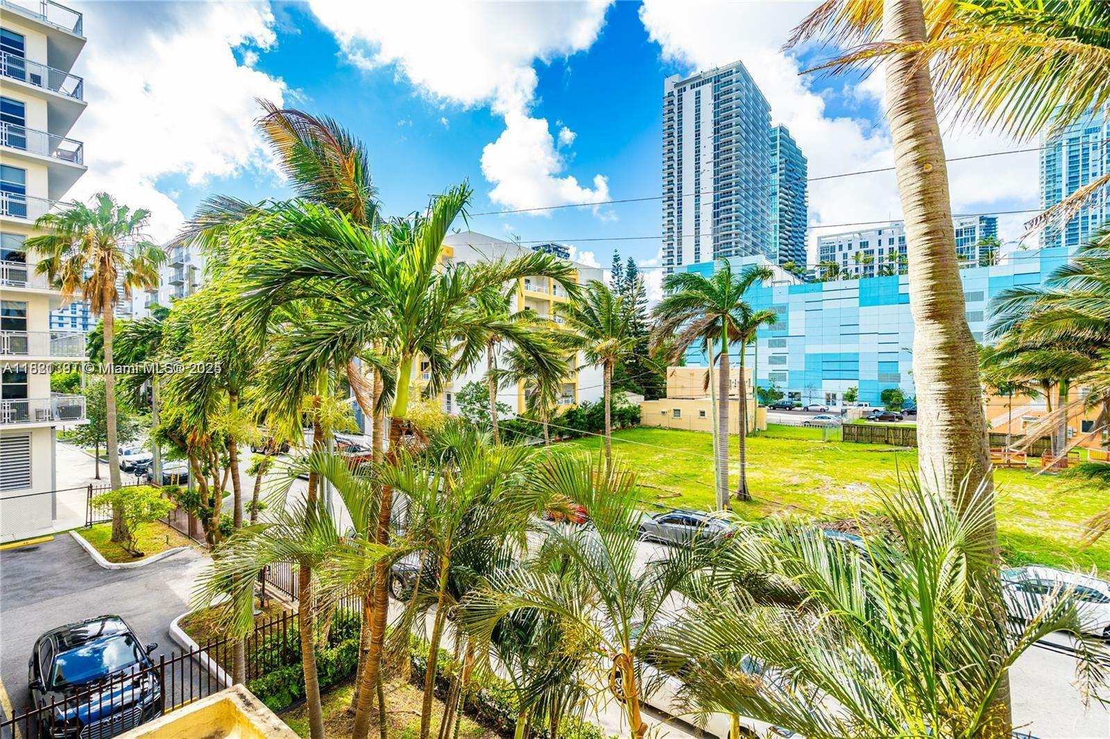600 NE 25th St 63  Miami FL 33137 photo