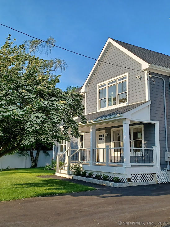 Property Photo:  105 Houston Terrace  CT 06902 
