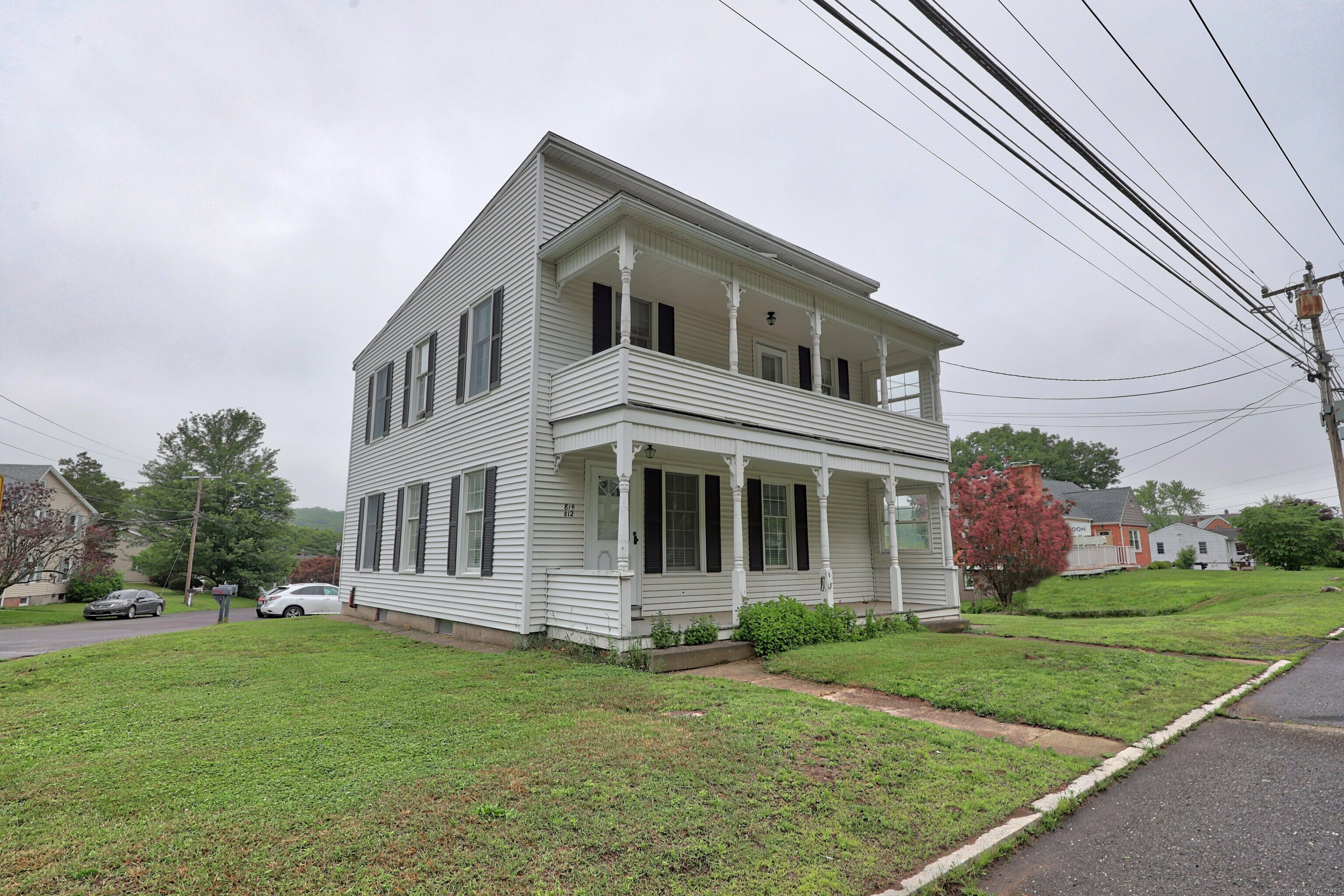 Property Photo: 812 South Main Street CT 06483
