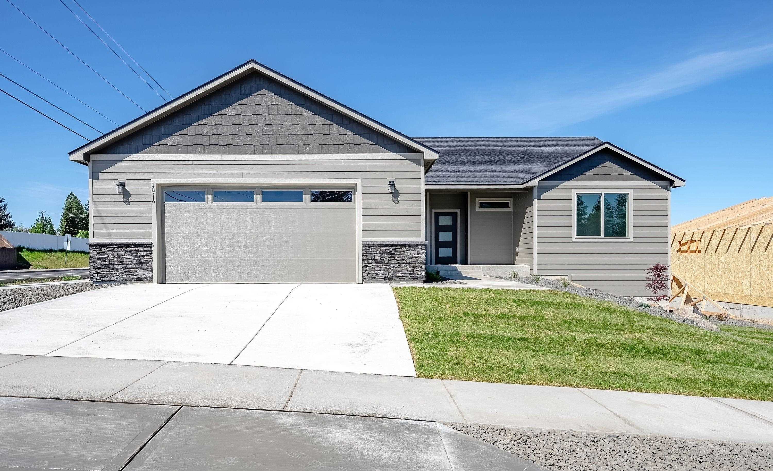 Property Photo: 16719 N Wellington Rd WA 99005