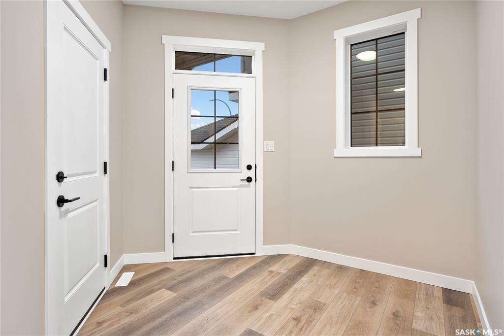 Property Photo: 259 Fortosky Crescent SK S7M 5X5