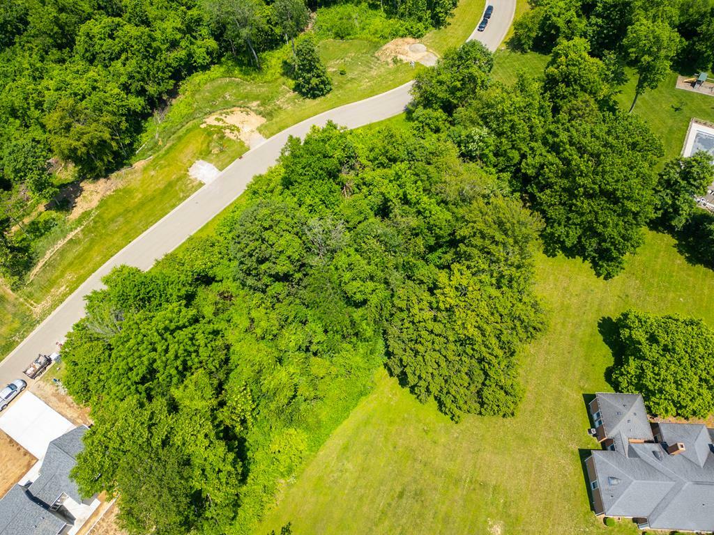 Property Photo: 7 Kensington Drive OH 45601