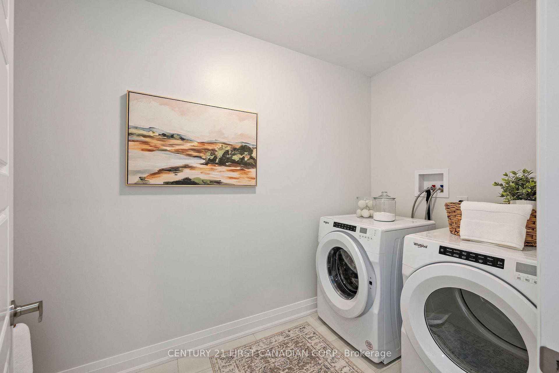 Property Photo:  1560 Upper West Avenue 405  ON N6K 0L1 
