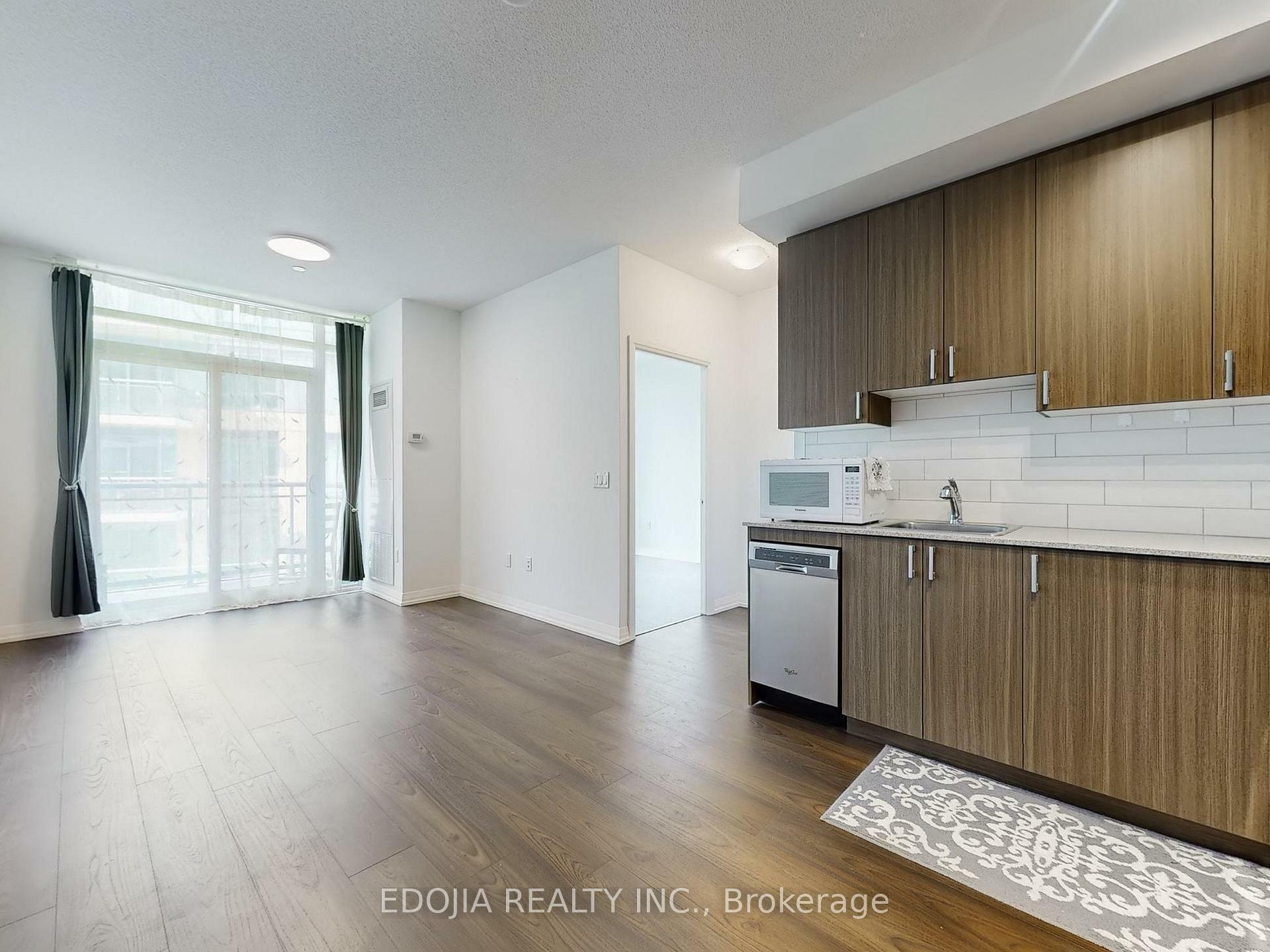 Property Photo: 50 Ann O'Reilly Road 302 ON M2J 0C9