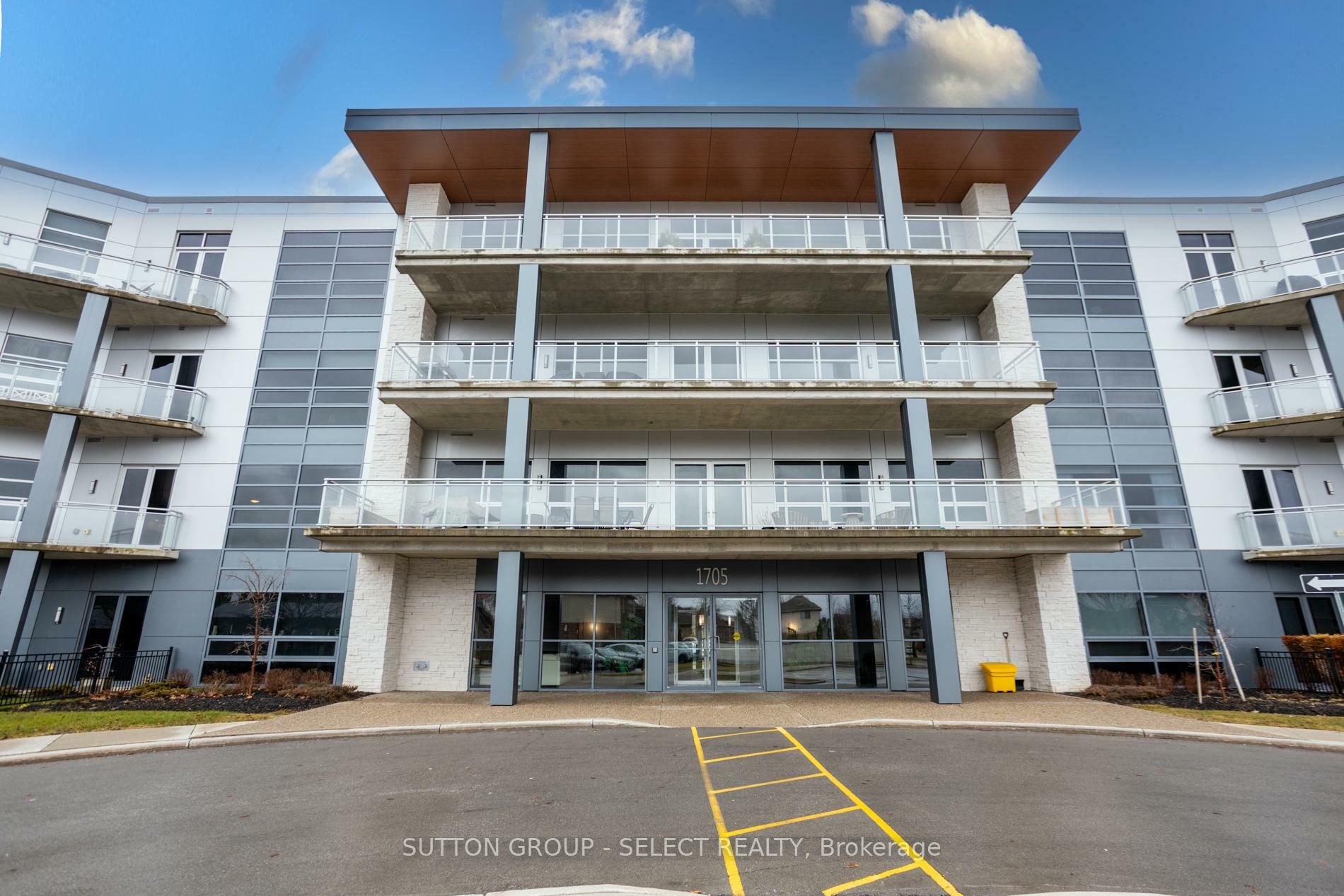 Property Photo:  1705 Fiddlehead Place 100  ON N6G 5M9 