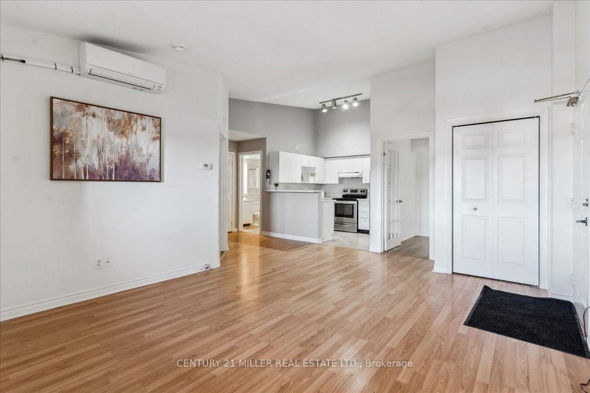 Property Photo:  4003 Kilmer Drive 406  ON L7M 4M1 