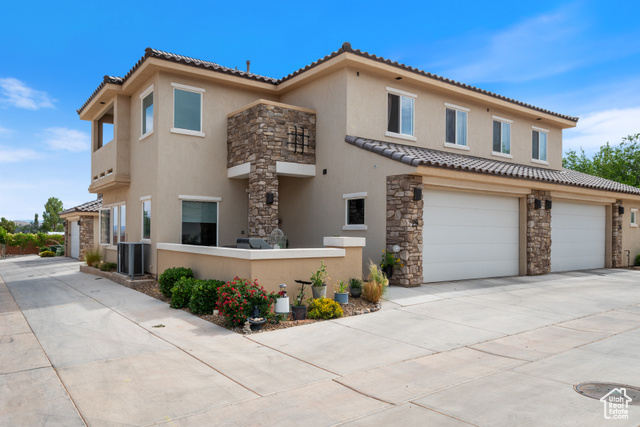 Property Photo: 140 W Center St 29 UT 84738