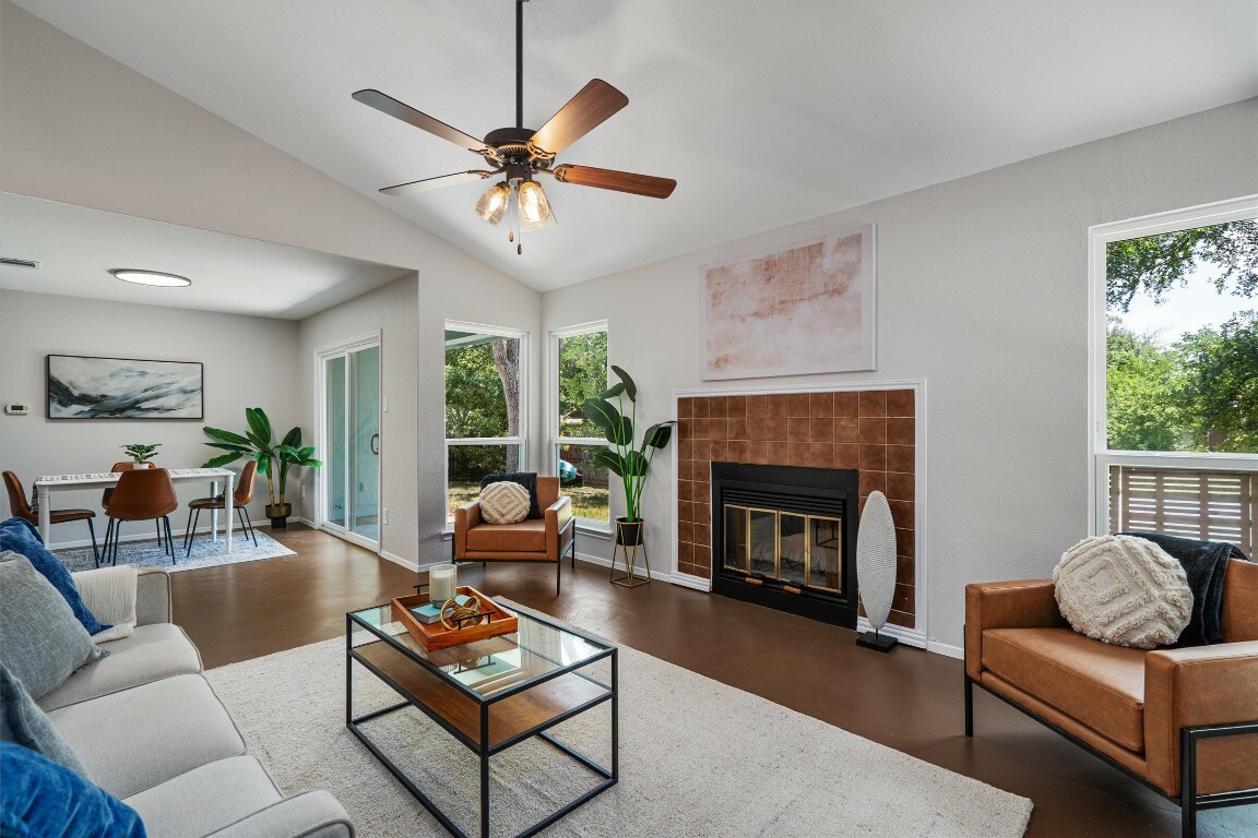 8615 Croydon Loop  Austin TX 78748 photo