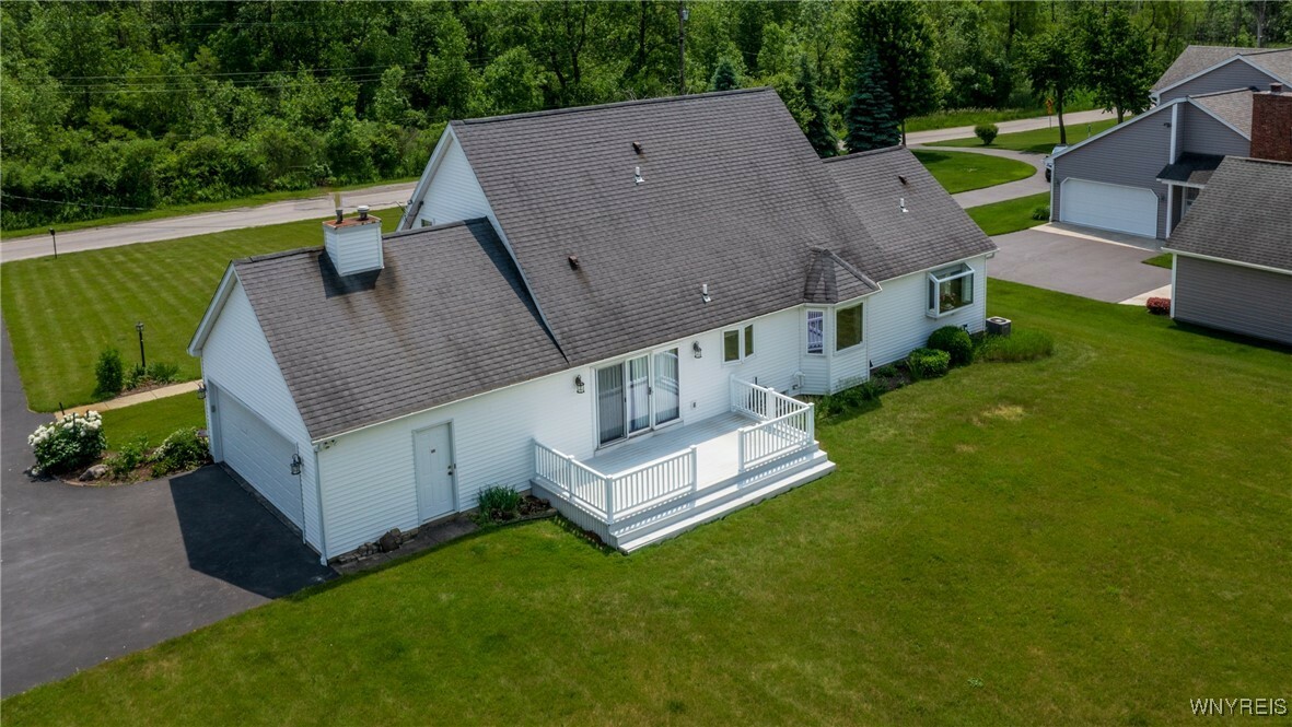Property Photo:  4230 Shisler Road  NY 14031 