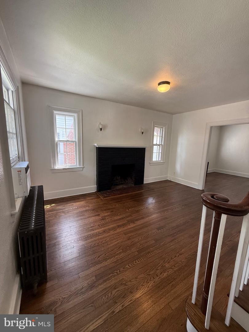 Property Photo: 814 Brompton Street A VA 22401