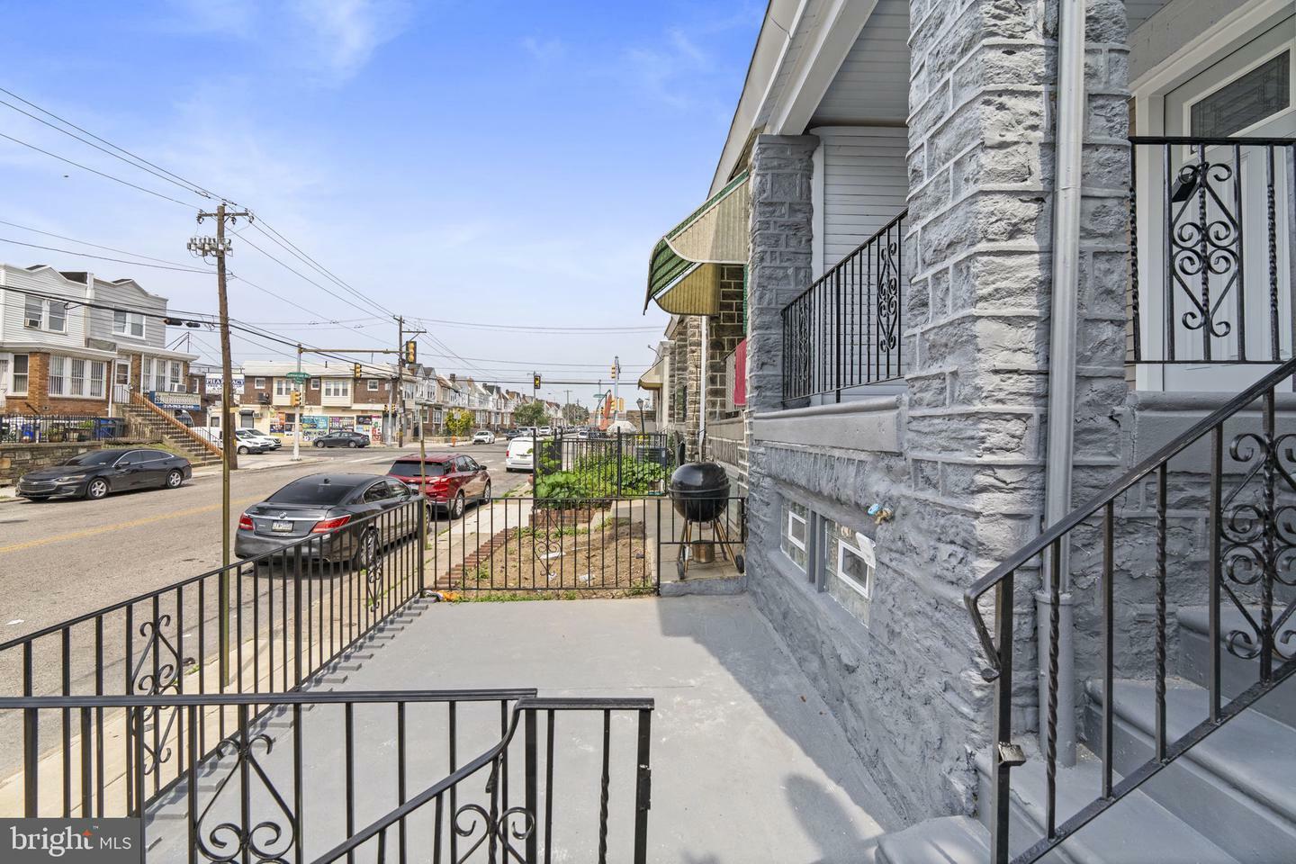 Property Photo:  913 E Sanger Street  PA 19124 