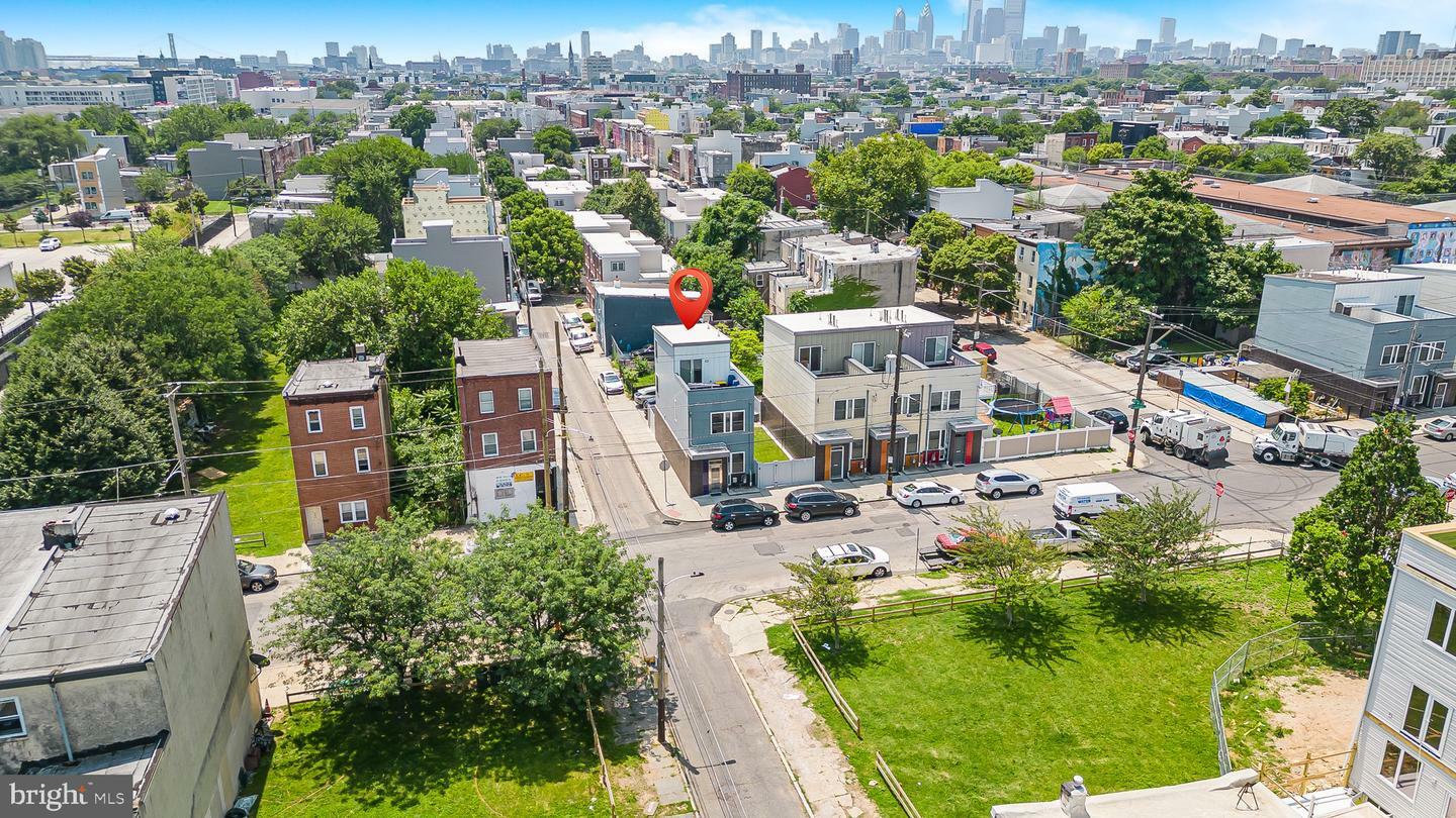 Property Photo: 312 W Susquehanna Avenue 14 PA 19122