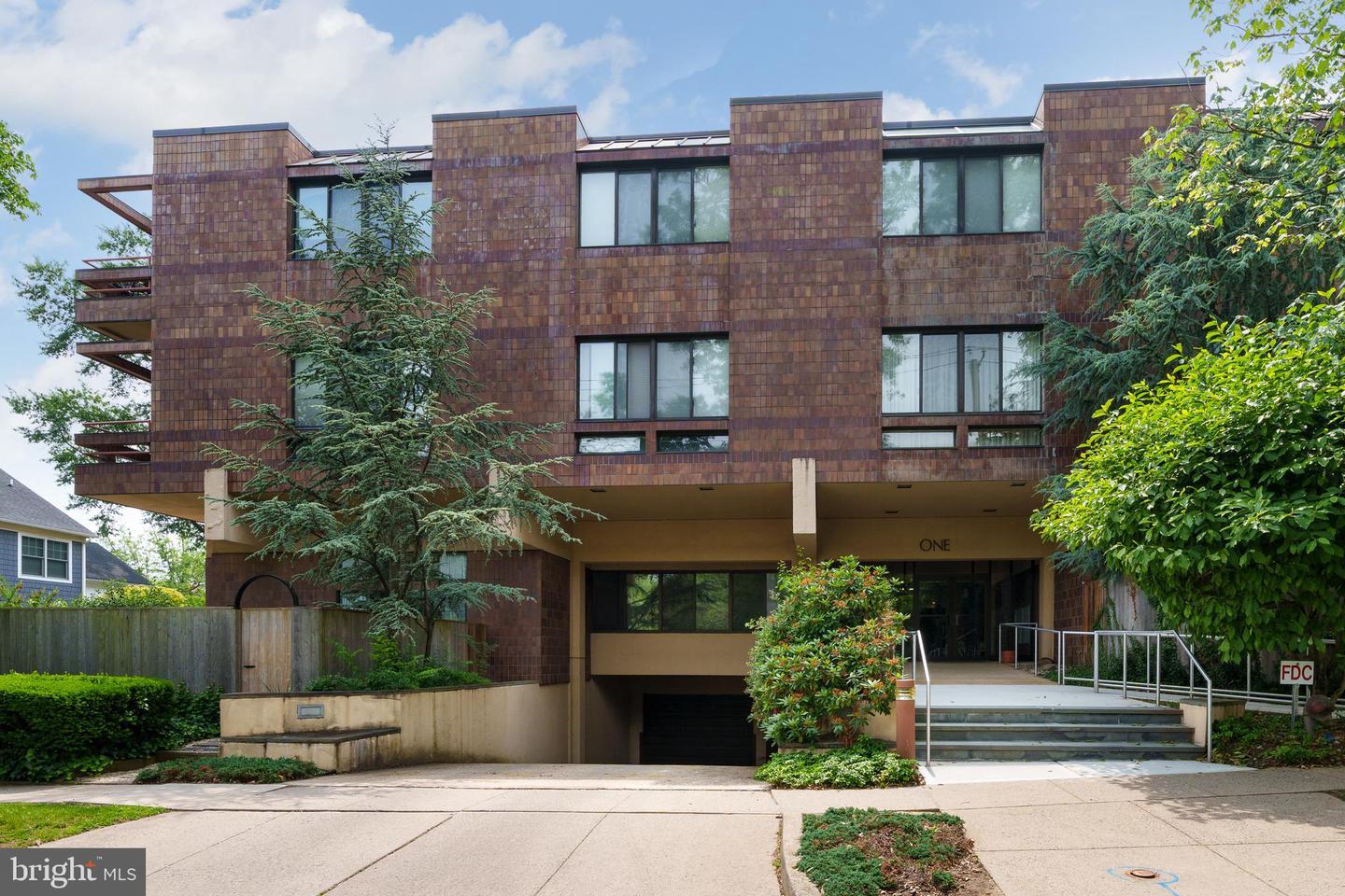 Property Photo:  1 Markham Road 2C  NJ 08540 