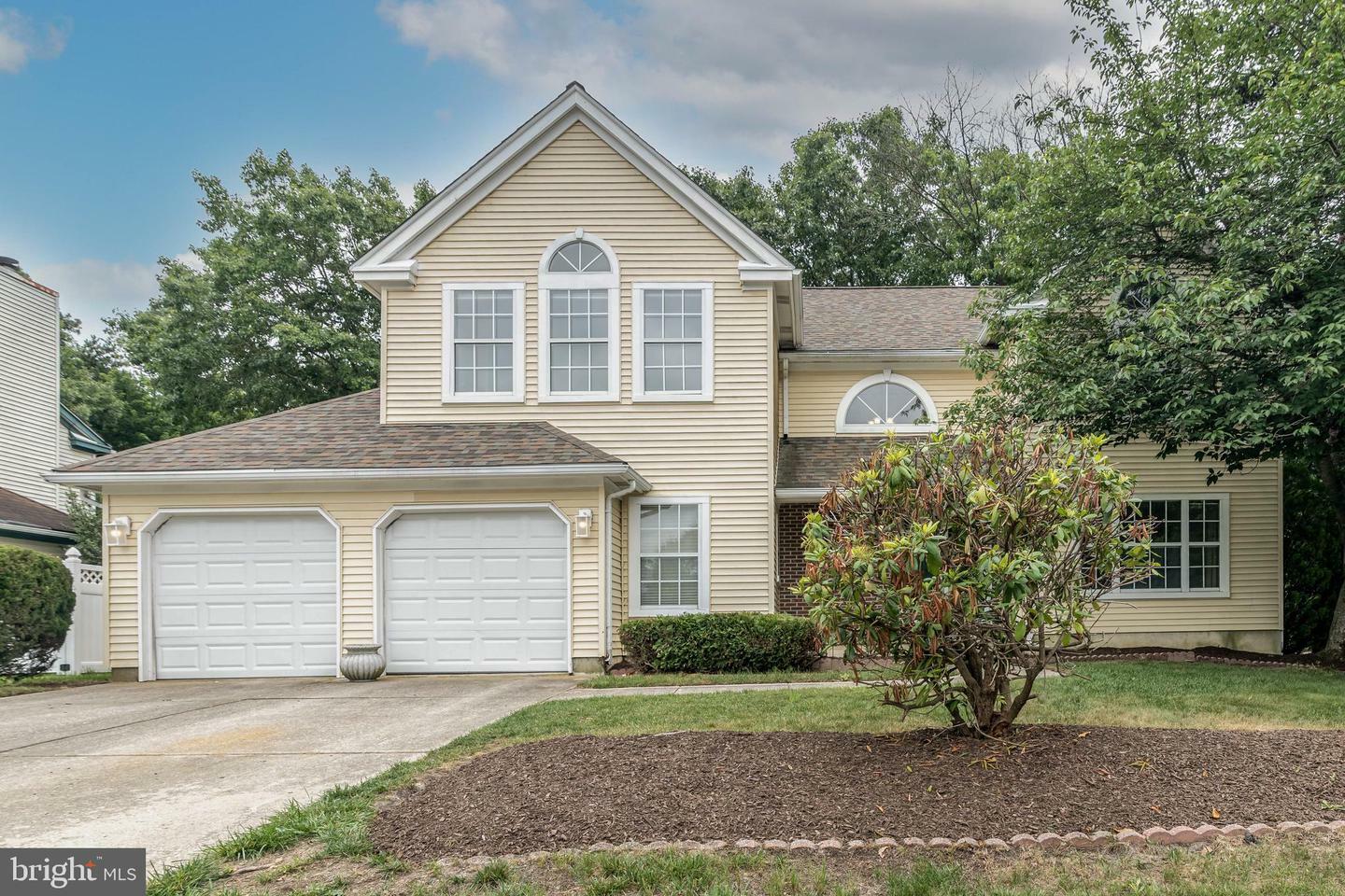 Property Photo: 52 Jonquil Way NJ 08081