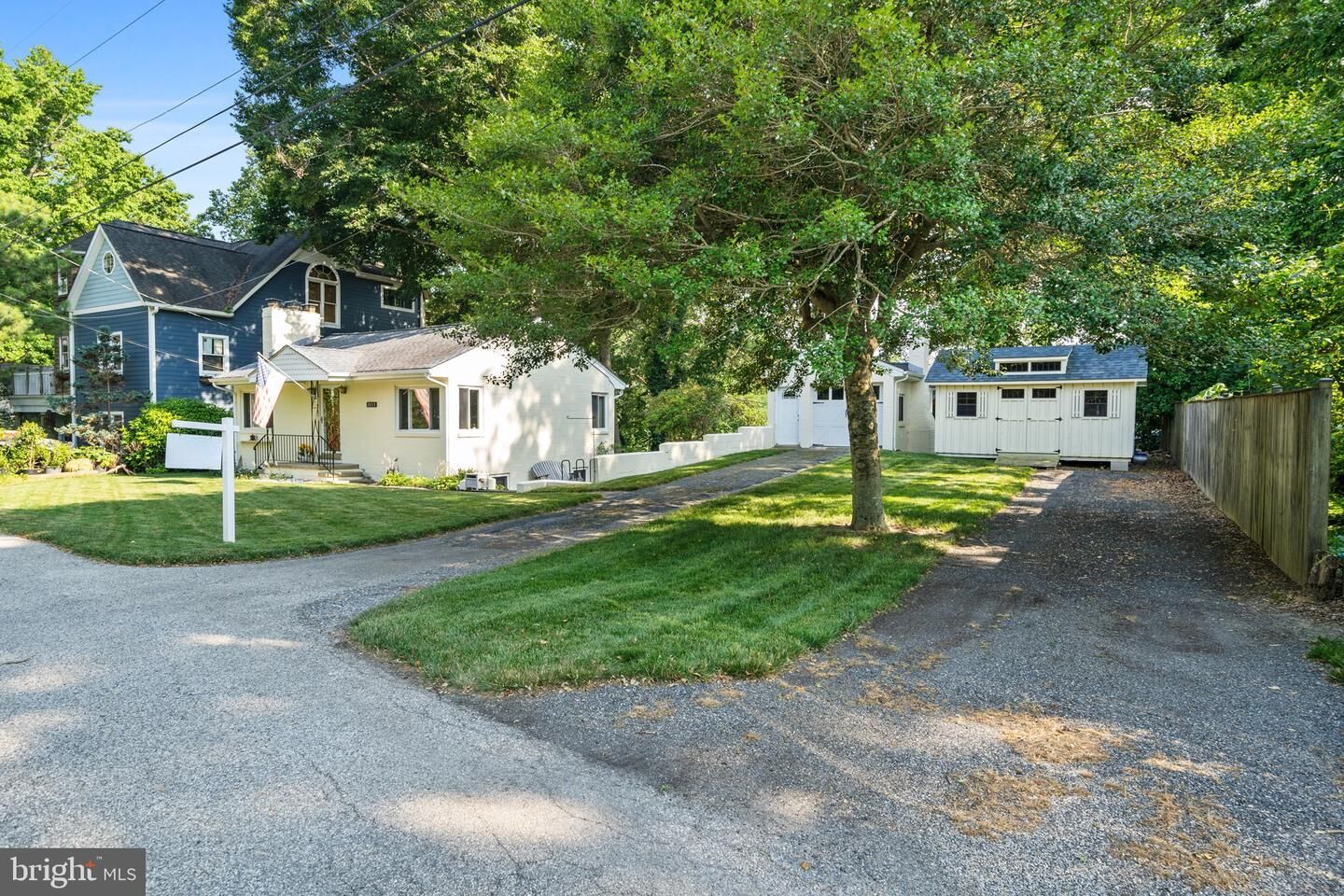 Property Photo: 5665 Park Circle MD 20685