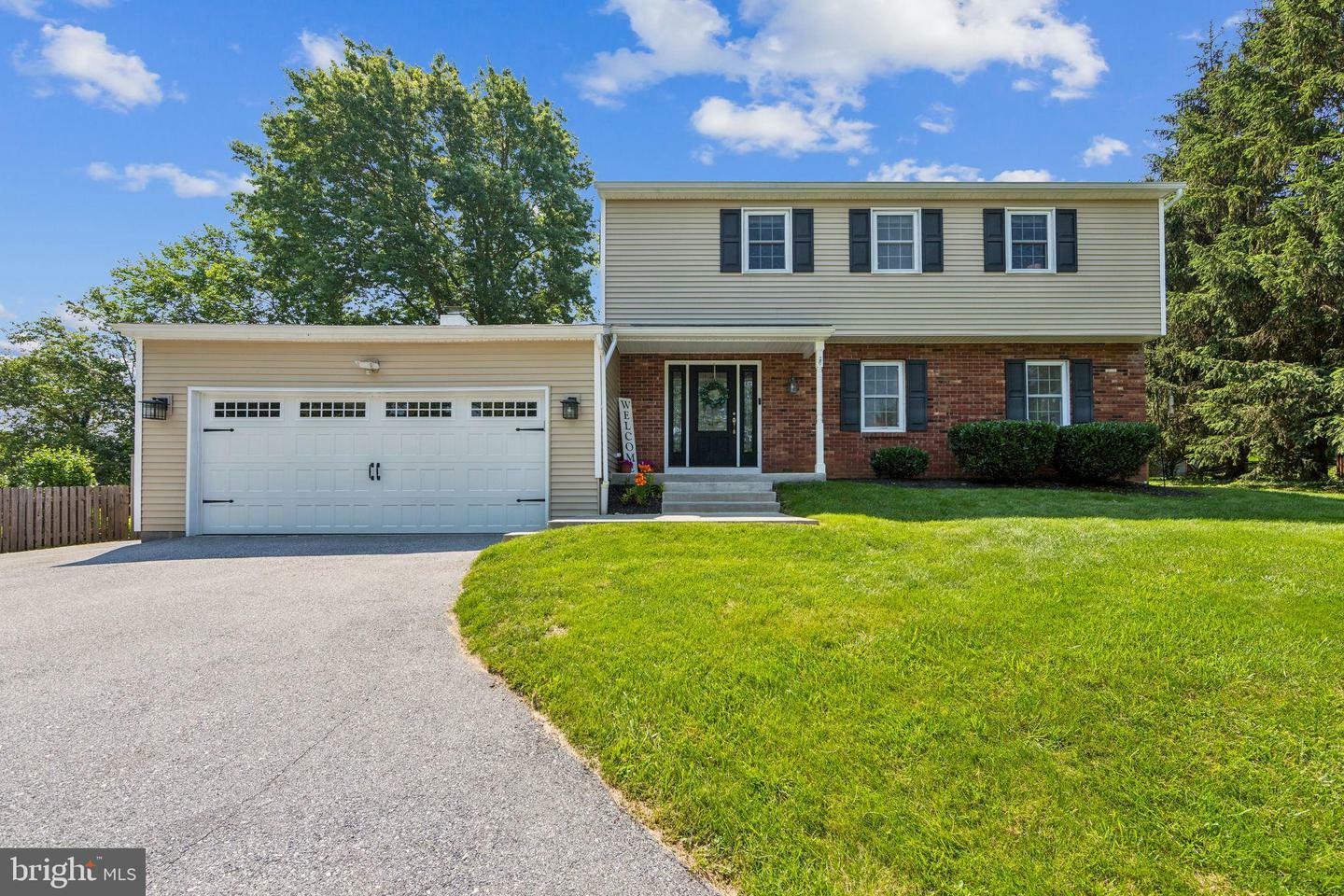 Property Photo: 269 Beacon Drive PA 19460