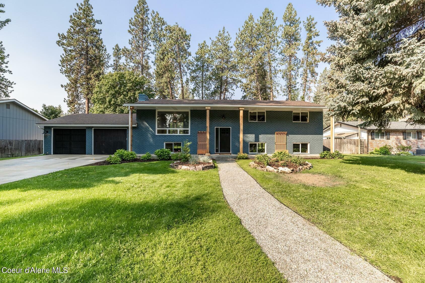 Property Photo: 4144 E Woodland Dr ID 83854