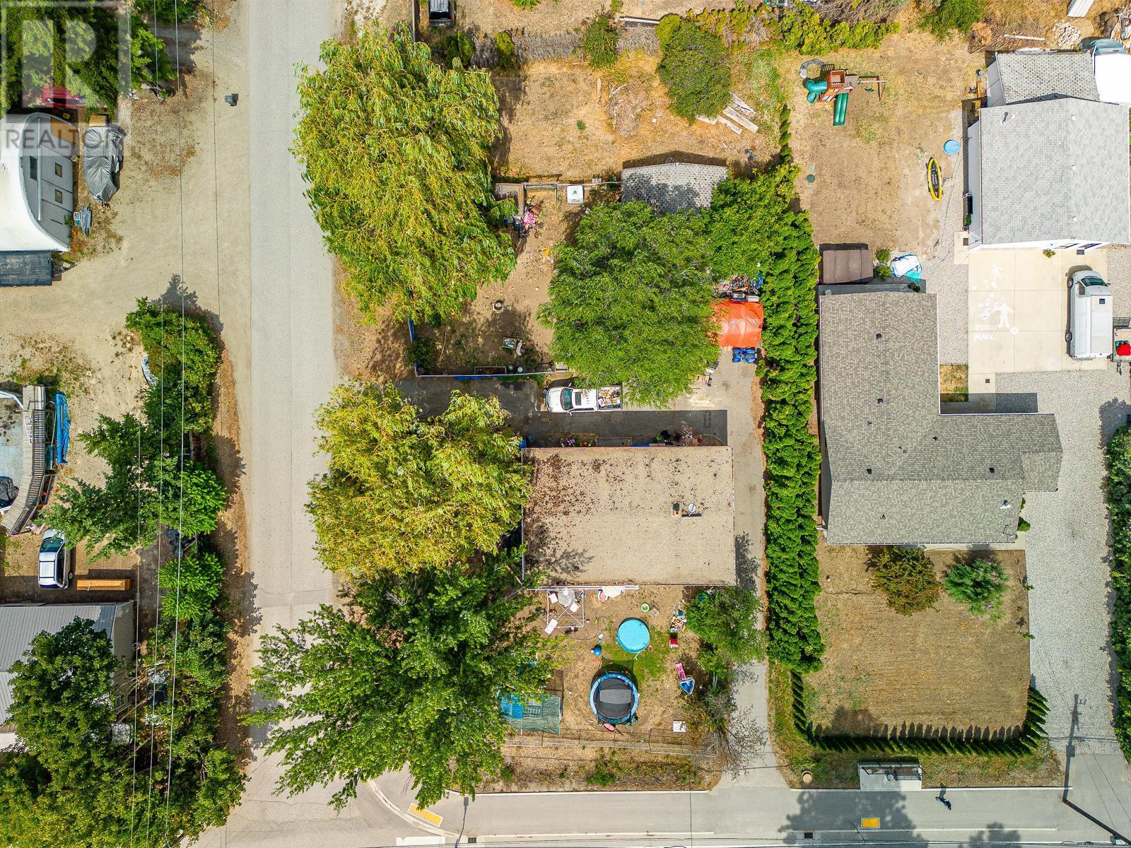 Property Photo: 3310 Beaver Lake Road BC V4V 1S6