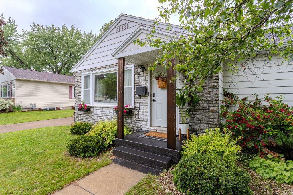 Property Photo: 2402 Zimmerman Street WI 54403