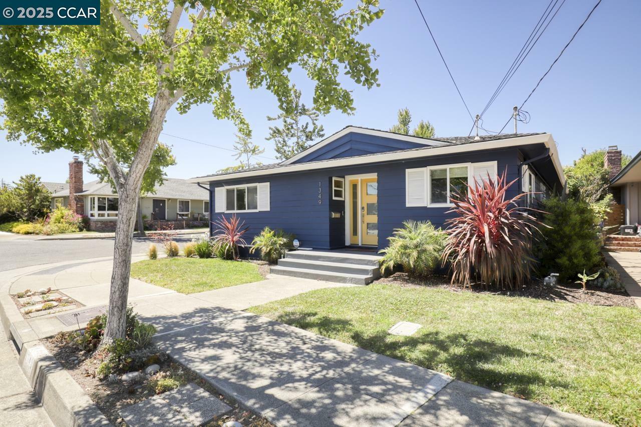 Property Photo: 1349 Eastshore Dr CA 94501