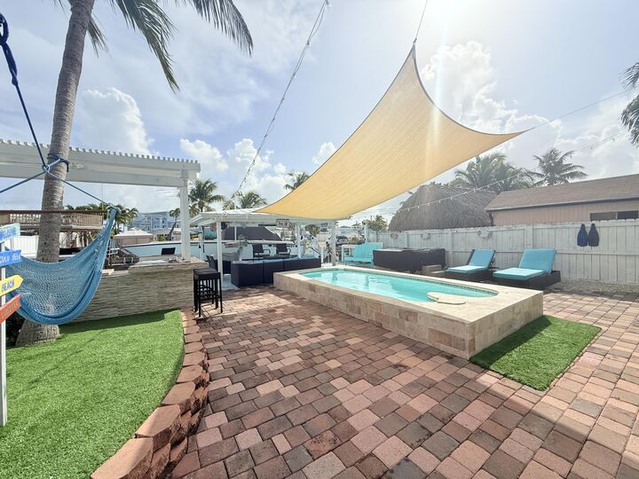 Property Photo:  1313 Calder Road  FL 33037 