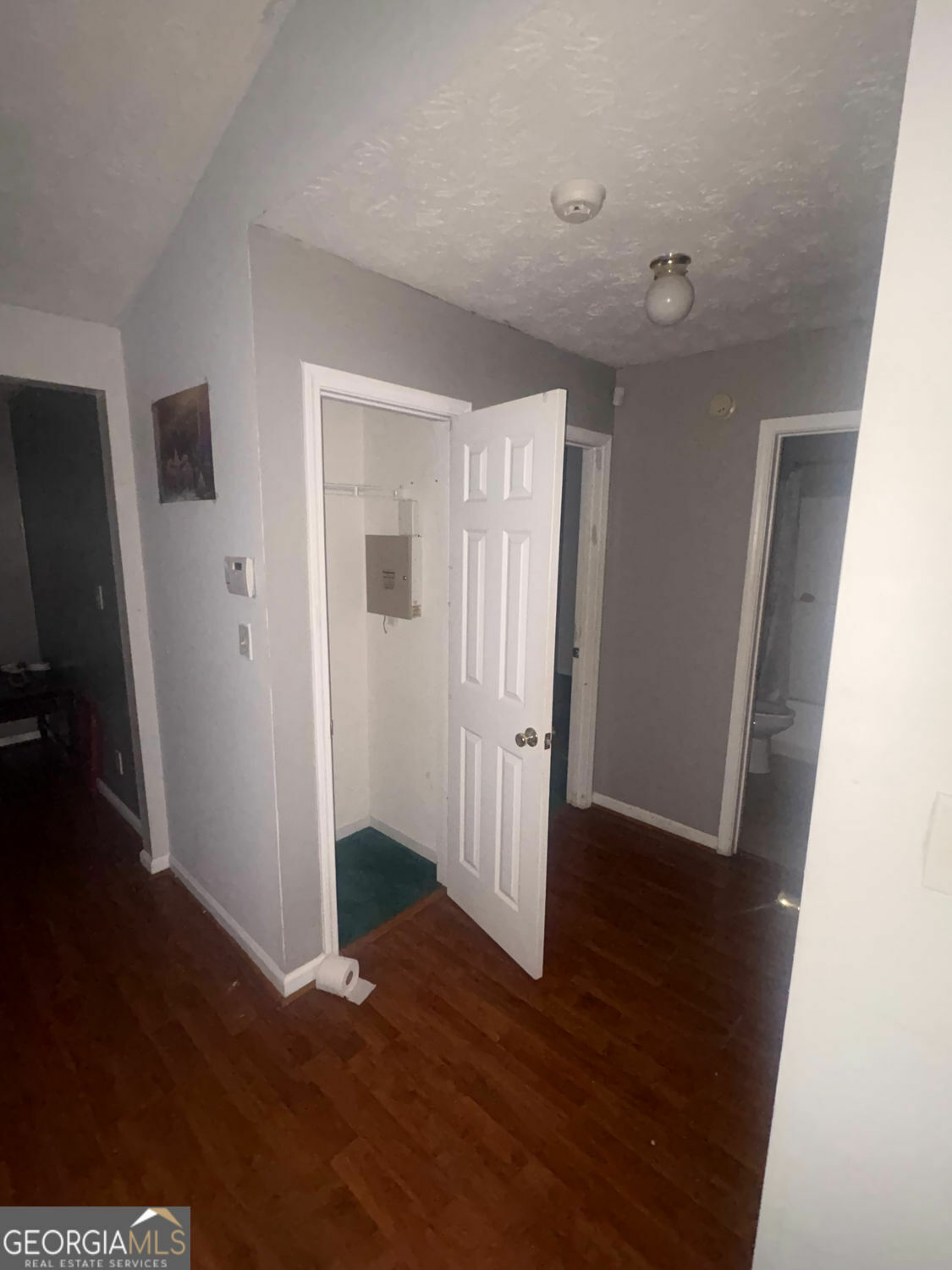 Property Photo: 3040 Garnet Way GA 30349