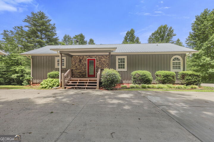 Property Photo:  6704 Morgan Drive  GA 30582 