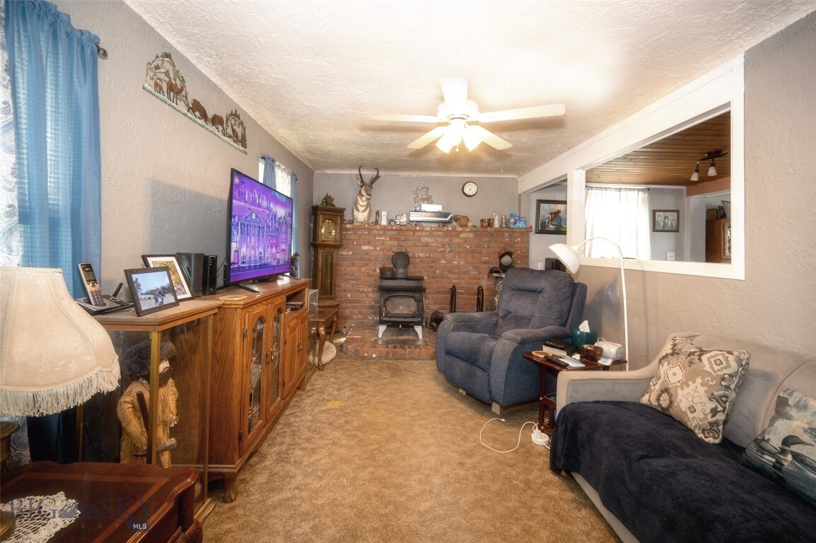 Property Photo: 312 S California MT 59725