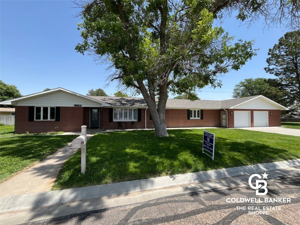Property Photo: 304 Epperson Drive KS 67871