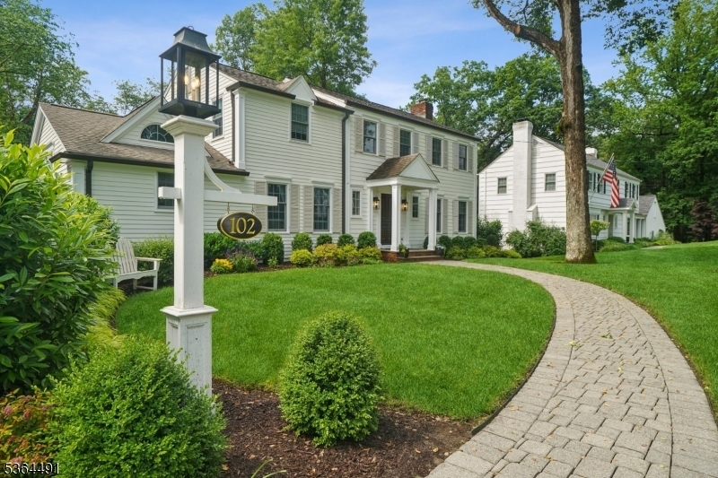 102 Huron Dr  Chatham Twp. NJ 07928 photo