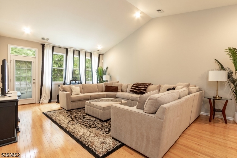 Property Photo: 15 Fernwood Ct NJ 08889