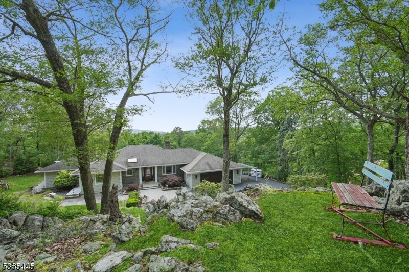 Property Photo: 8 Hornbeam Ln NJ 07405