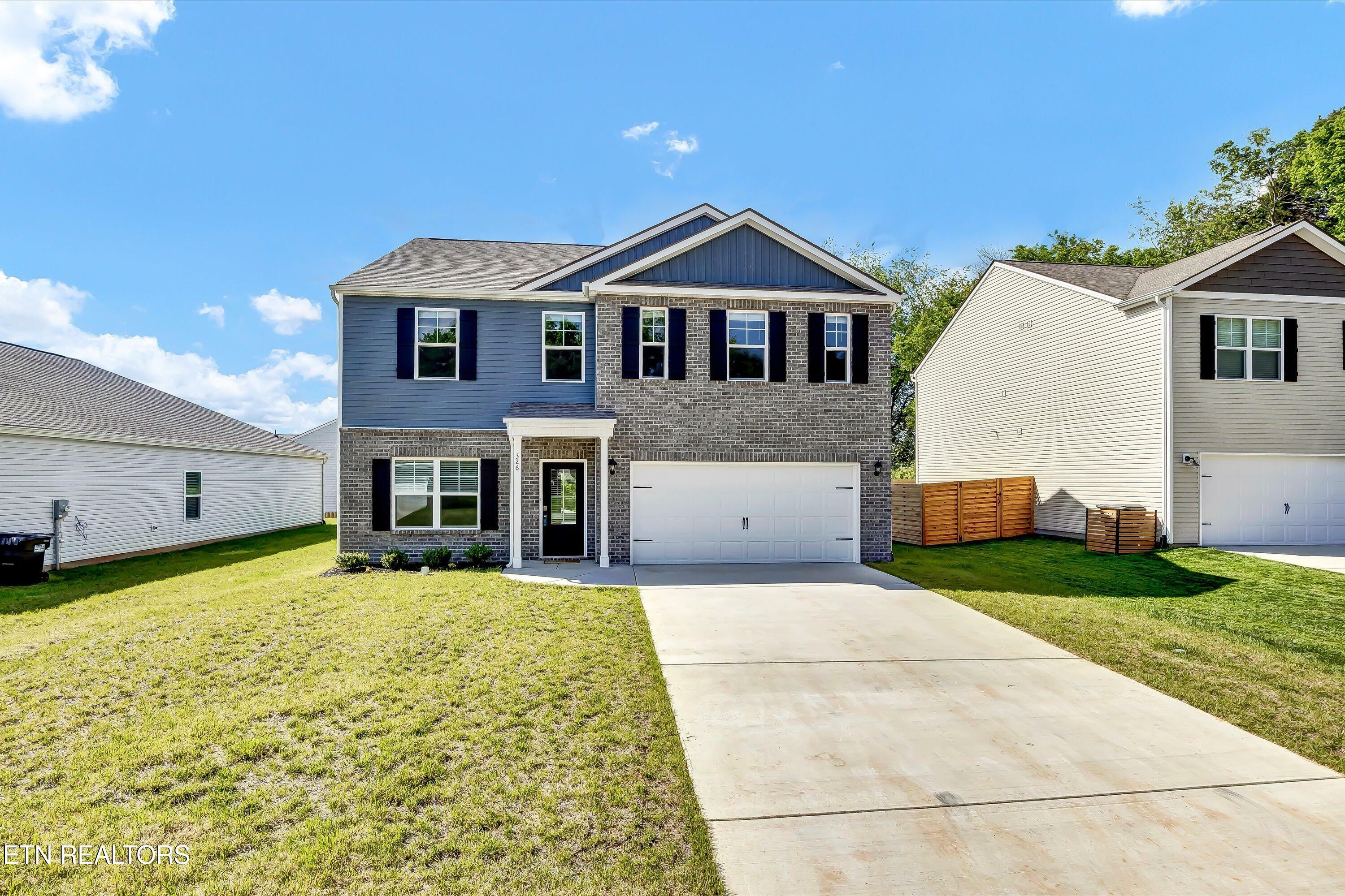Property Photo: 326 Creek Bridge Way TN 37804