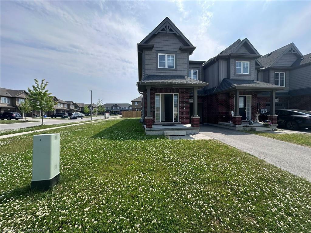 Property Photo: 636 Julia Drive ON L3C 0G9