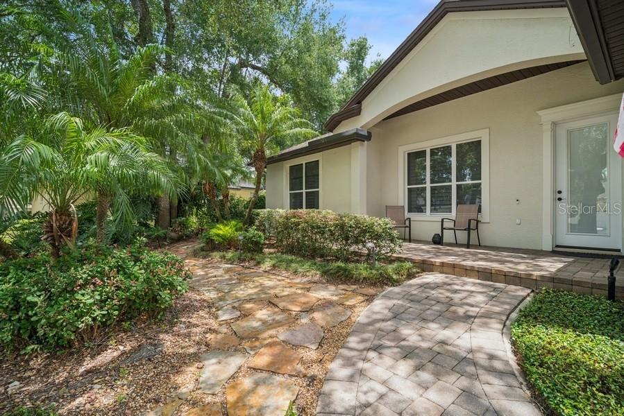 Property Photo: 489 Penny Lane FL 32751