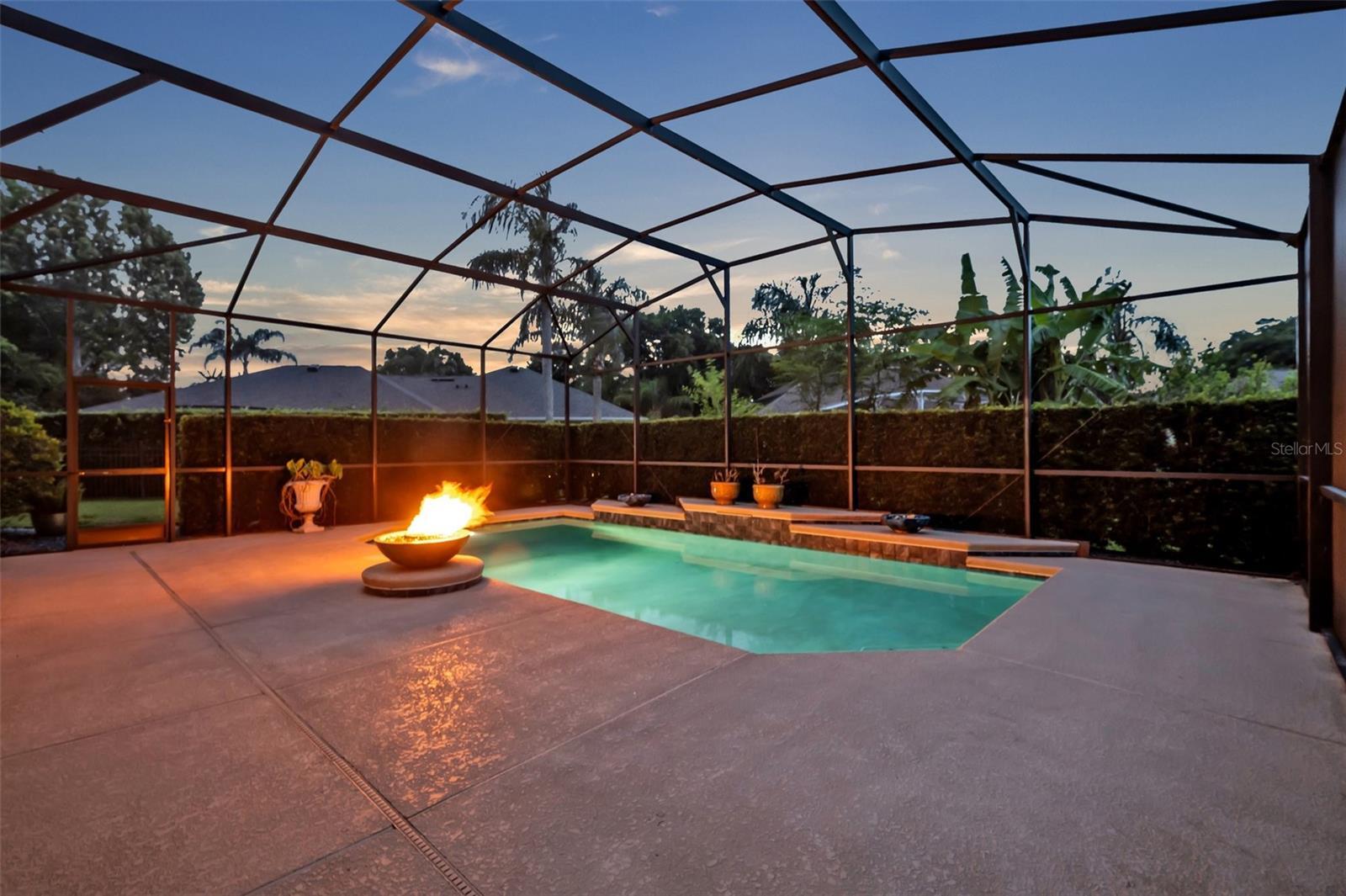 Property Photo: 2523 Madron Court FL 32806