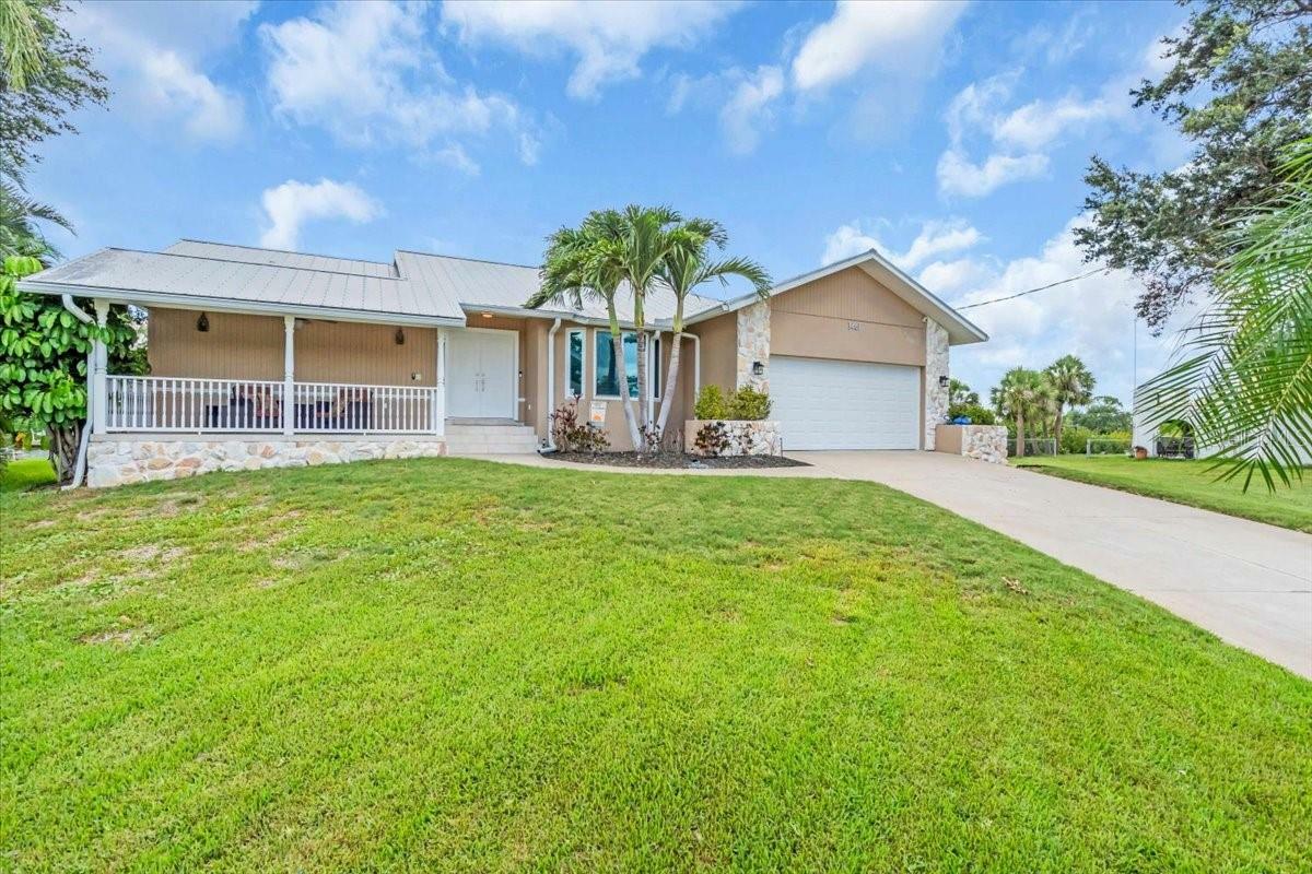 Property Photo: 1461 Marlin Street FL 34275