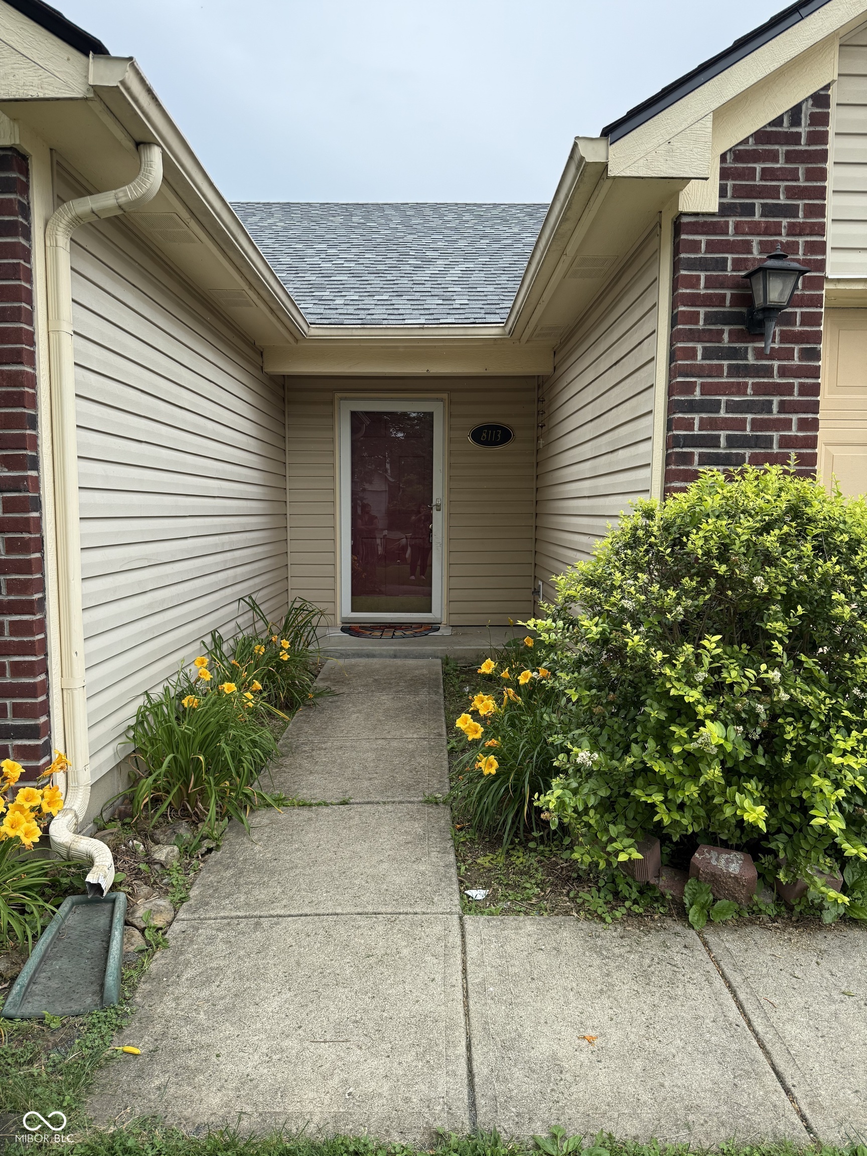 Property Photo:  8113 Maple Stream Lane  IN 46217 