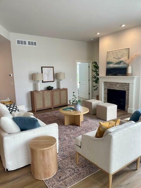 Property Photo: 847 N Verona Cir 8 WI 53024