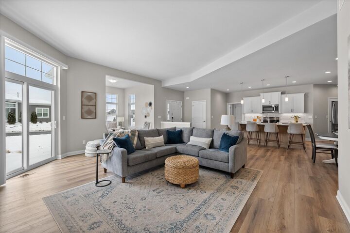 Property Photo: 847 N Verona Cir 8 WI 53024