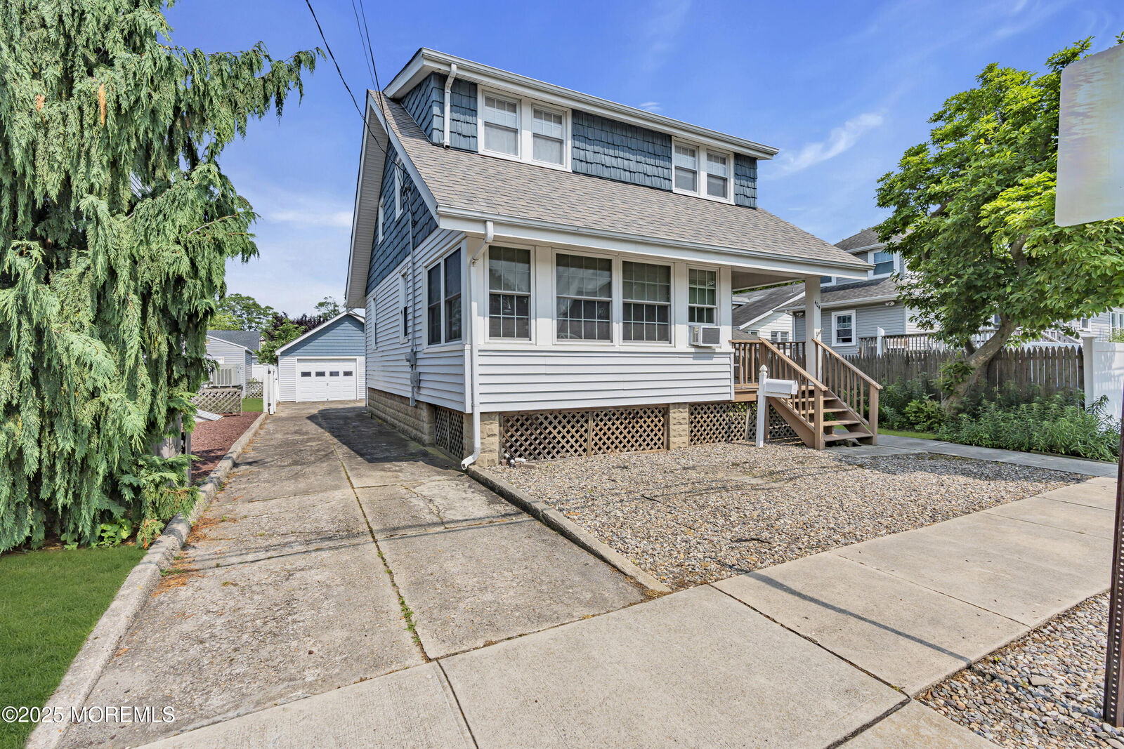 Property Photo:  404 Saint Louis Avenue  NJ 08742 