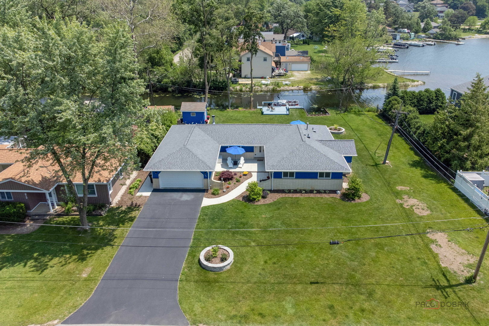908 Jackson Avenue  Wauconda IL 60084 photo